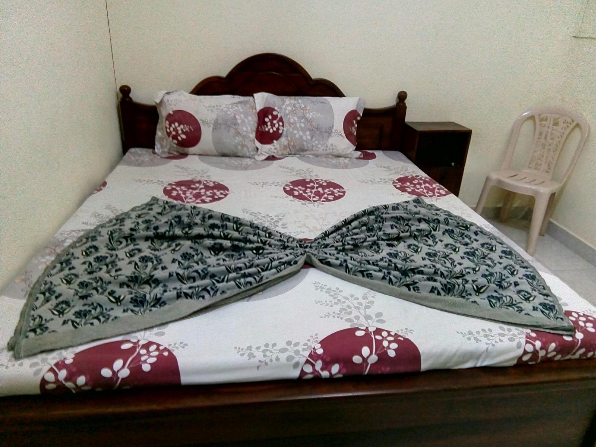 Sri Krishna Bhavan Hotel Hatton Kamer foto
