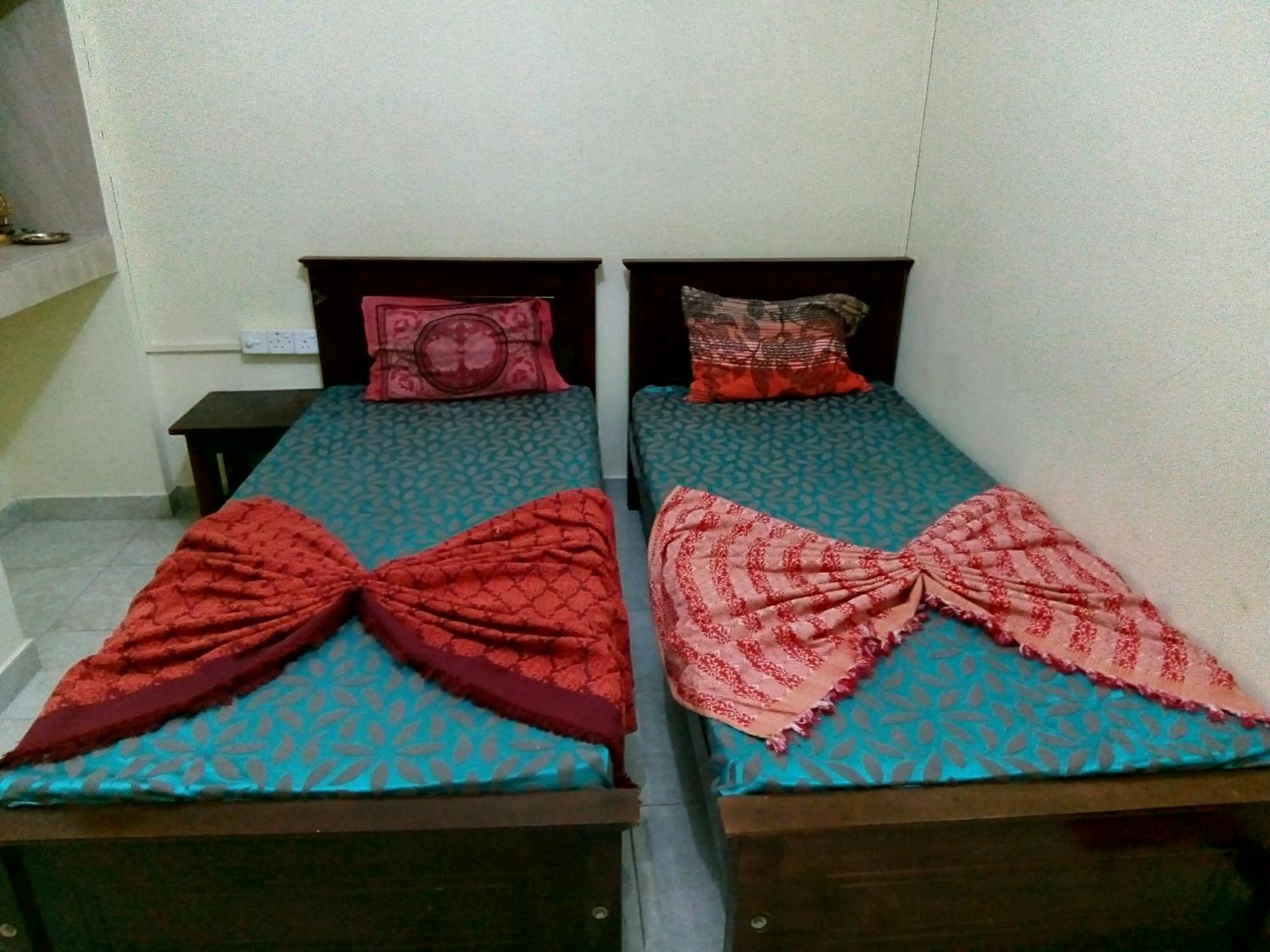 Sri Krishna Bhavan Hotel Hatton Kamer foto